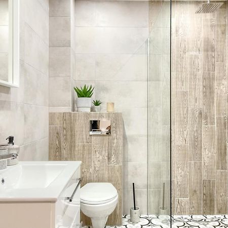Апартаменты Niron Apartament Валч Экстерьер фото